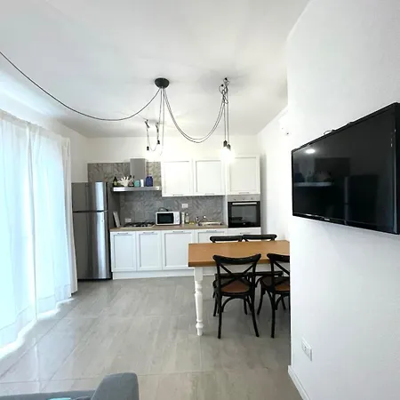 Libeccio Apartment, Rosa Dei Venti, Perla Marina Daire